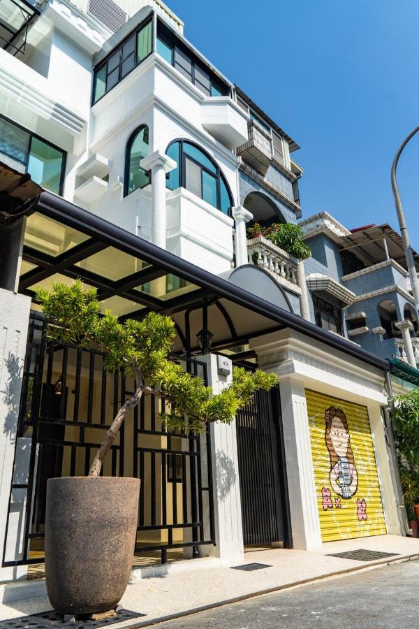 Flower House Tainan Exterior photo